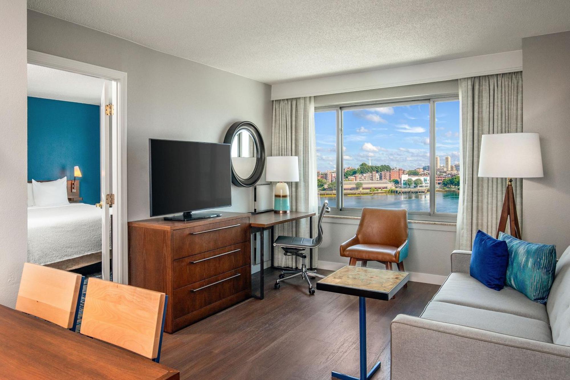 Residence Inn By Marriott Boston Harbor On Tudor Wharf Exterior photo